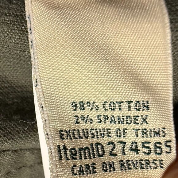 L.L.Bean Favorite Fit Women's Corduroy Pants SZ 18 Olive Green EUC Fall Outdoors - Picture 5 of 9